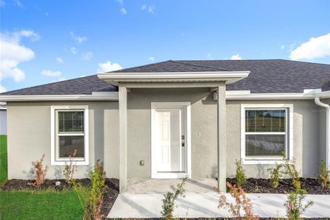 Villa ou maison à vendre à Cape Coral, Floride: 3 chambres, 126.07 m2 № 1912807 - photo 2