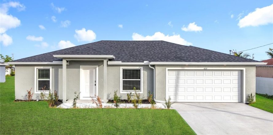 Villa ou maison à Cape Coral, Floride 3 chambres, 126.07 m2 № 1912807