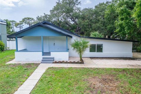 House in Riverview, Florida 3 bedrooms, 151.99 sq.m. № 2291950