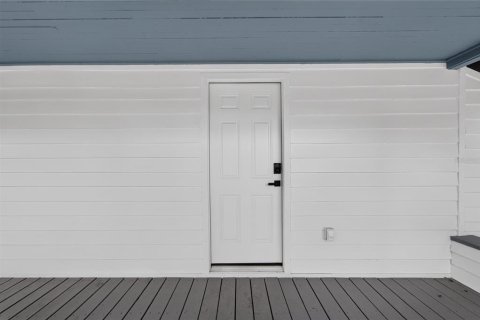 Купить виллу или дом в Ривервью, Флорида 4 комнаты, 151.99м2, № 2291950 - фото 9