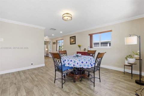 Купить виллу или дом в Тамарак, Флорида 2 спальни, 117.8м2, № 1996825 - фото 4