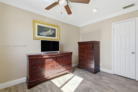 Купить виллу или дом в Тамарак, Флорида 2 спальни, 117.8м2, № 1996825 - фото 18