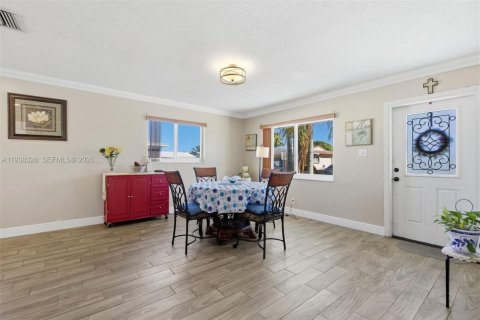 Купить виллу или дом в Тамарак, Флорида 2 спальни, 117.8м2, № 1996825 - фото 2