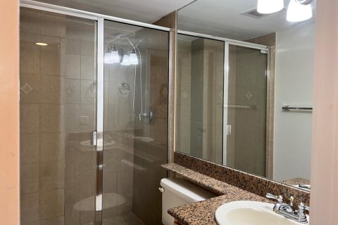 Condominio en venta en Fort Lauderdale, Florida, 2 dormitorios, 89.19 m2 № 2245692 - foto 17