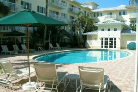 Condominio en venta en Fort Lauderdale, Florida, 2 dormitorios, 89.19 m2 № 2245692 - foto 22