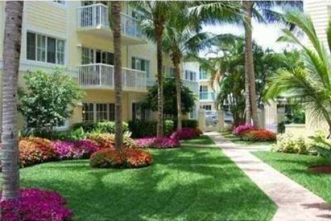 Condominio en venta en Fort Lauderdale, Florida, 2 dormitorios, 89.19 m2 № 2245692 - foto 30