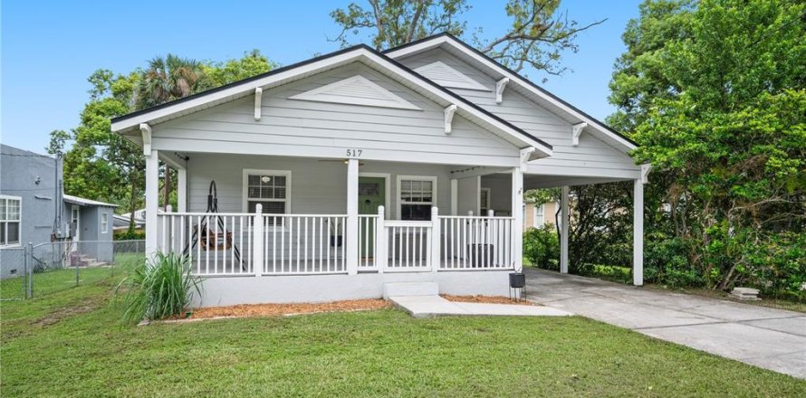 House in Lakeland, Florida 3 bedrooms, 155.24 sq.m. № 2287785