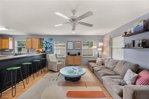 House in Lakeland, Florida 3 bedrooms, 155.24 sq.m. № 2287785 - photo 9