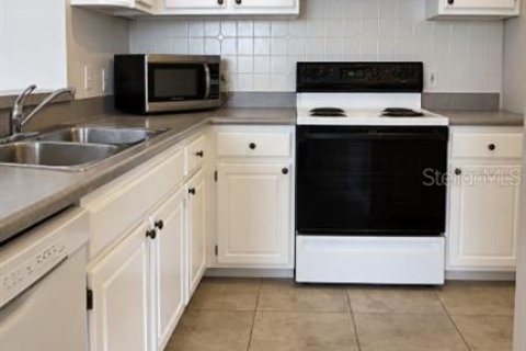 Copropriété à louer à Maitland, Floride: 2 chambres, 97.36 m2 № 2385901 - photo 13