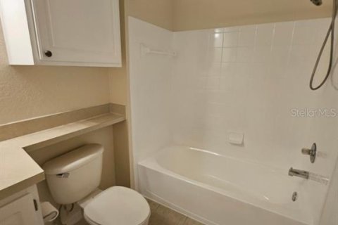 Copropriété à louer à Maitland, Floride: 2 chambres, 97.36 m2 № 2385901 - photo 24