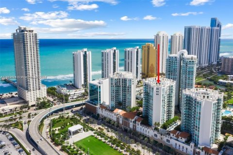 Condo in Sunny Isles Beach, Florida, 4 bedrooms  № 1730118 - photo 8