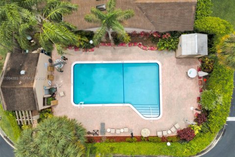 House in Coconut Creek, Florida 2 bedrooms, 119.57 sq.m. № 2064720 - photo 18