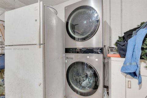 House in Coconut Creek, Florida 2 bedrooms, 119.57 sq.m. № 2064720 - photo 14