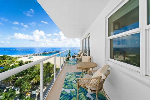 Купить кондоминиум в Помпано-Бич, Флорида 3 спальни, 148.64м2, № 1954400 - фото 17