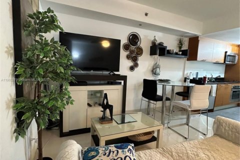 Copropriété à louer à Miami, Floride: 52.68 m2 № 1956623 - photo 8