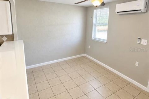 Appartement à louer à Tampa, Floride: 1 chambre, 60.39 m2 № 2425331 - photo 4