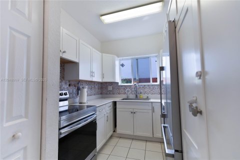 Casa en venta en Homestead, Florida, 3 dormitorios, 128.76 m2 № 2278240 - foto 9