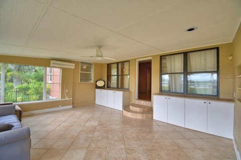 Villa ou maison à louer à Haines City, Floride: 3 chambres, 209.03 m2 № 1894173 - photo 25
