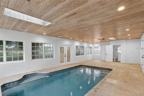 Casa en venta en Orlando, Florida, 4 dormitorios, 277.78 m2 № 1916186 - foto 20