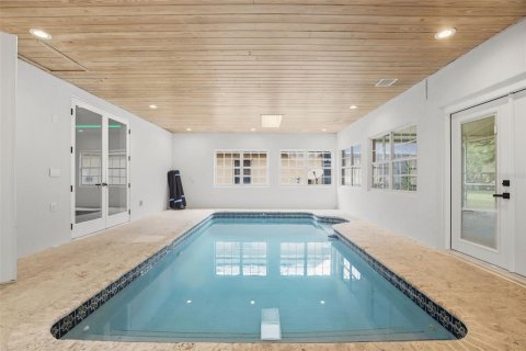 Casa en venta en Orlando, Florida, 4 dormitorios, 277.78 m2 № 1916186 - foto 16