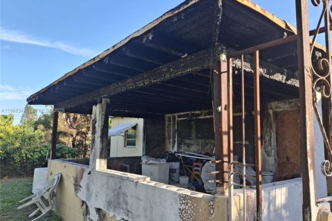 Купить виллу или дом в Майами, Флорида 154.87м2, № 2050503 - фото 4