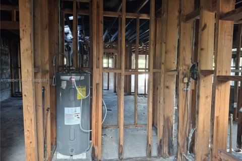 Купить виллу или дом в Майами, Флорида 154.87м2, № 2050503 - фото 28