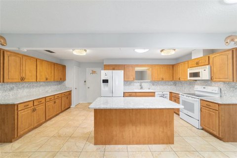 House in Ocala, Florida 2 bedrooms, 143.16 sq.m. № 1796046 - photo 25