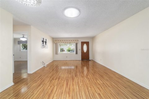 House in Ocala, Florida 2 bedrooms, 143.16 sq.m. № 1796046 - photo 18