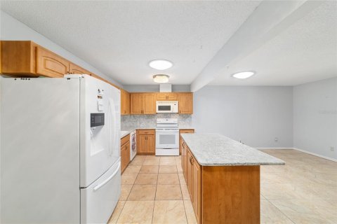 House in Ocala, Florida 2 bedrooms, 143.16 sq.m. № 1796046 - photo 29