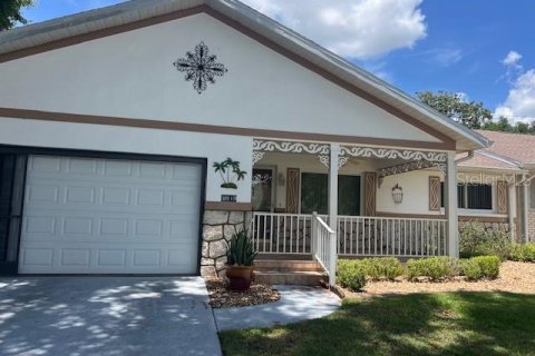 House in Ocala, Florida 2 bedrooms, 143.16 sq.m. № 1796046 - photo 1