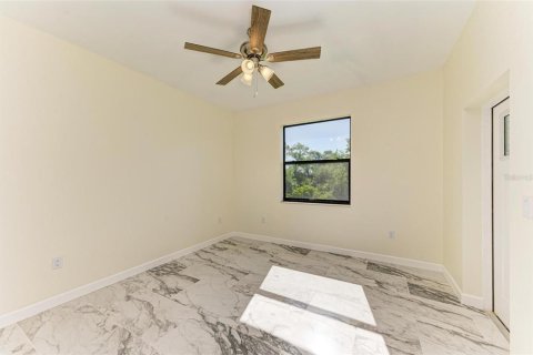 Casa en venta en Port Charlotte, Florida, 3 dormitorios, 154.22 m2 № 1114533 - foto 27