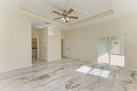 Casa en venta en Port Charlotte, Florida, 3 dormitorios, 154.22 m2 № 1114533 - foto 15
