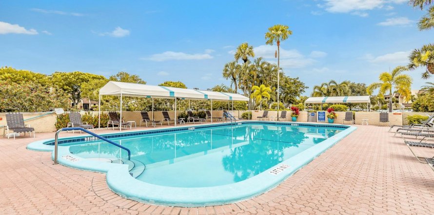 Casa en Lake Worth, Florida 2 dormitorios, 189.15 m2 № 1043011