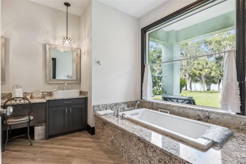 Villa ou maison à vendre à Lake Mary, Floride: 2 chambres, 193.89 m2 № 2388183 - photo 24