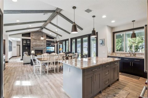 Villa ou maison à vendre à Lake Mary, Floride: 2 chambres, 193.89 m2 № 2388183 - photo 12