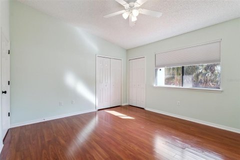 Townhouse in Winter Springs, Florida 3 bedrooms, 135.64 sq.m. № 2197396 - photo 4