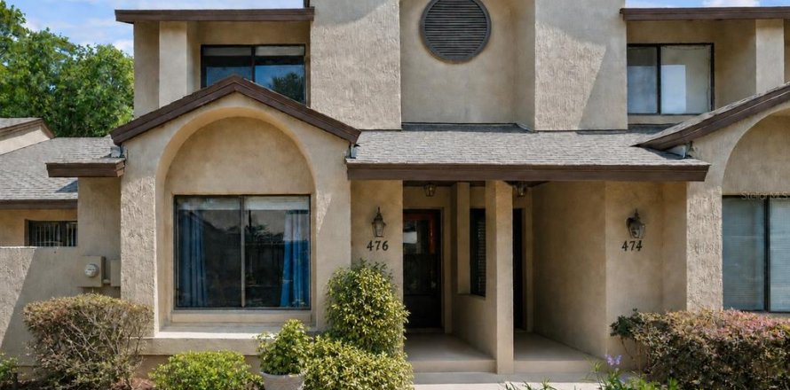Townhouse in Winter Springs, Florida 3 bedrooms, 135.64 sq.m. № 2197396