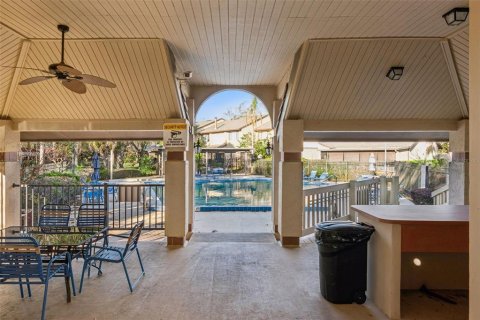 Townhouse in Winter Springs, Florida 3 bedrooms, 135.64 sq.m. № 2197396 - photo 15