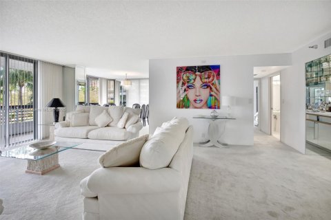 Condominio en venta en Aventura, Florida, 2 dormitorios, 134.43 m2 № 1698032 - foto 1