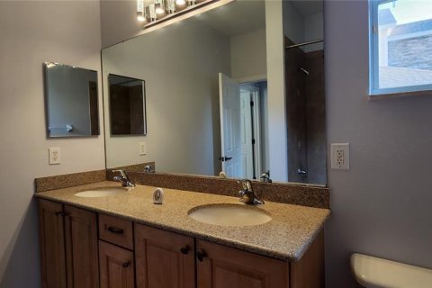 Снять в аренду виллу или дом в Уинтер-Гарден, Флорида 5 комнат, 188.22м2, № 1622906 - фото 14