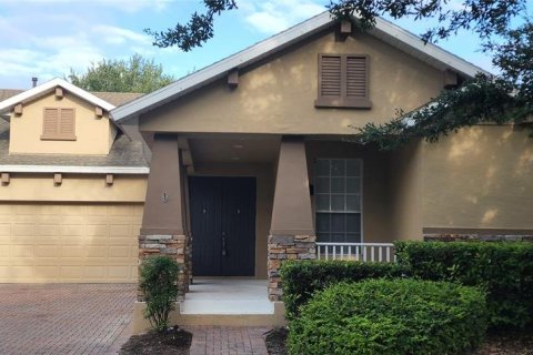 Снять в аренду виллу или дом в Уинтер-Гарден, Флорида 5 комнат, 188.22м2, № 1622906 - фото 1