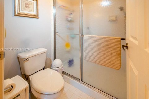 Copropriété à vendre à Sunrise, Floride: 2 chambres, 127.28 m2 № 1995133 - photo 29