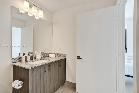 Купить кондоминиум в Дорал, Флорида 2 спальни, 94.39м2, № 2049111 - фото 28