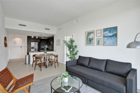 Купить кондоминиум в Дорал, Флорида 2 спальни, 94.39м2, № 2049111 - фото 13