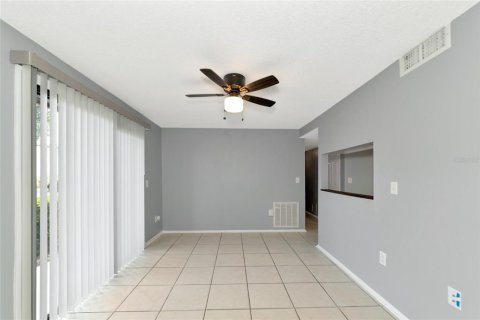 Condo in Bradenton, Florida, 2 bedrooms  № 2208197 - photo 3