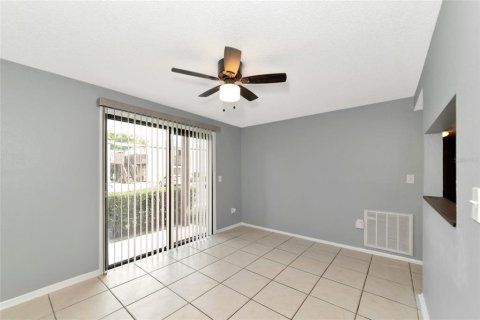 Condo in Bradenton, Florida, 2 bedrooms  № 2208197 - photo 4