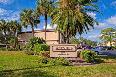 Condo in Bradenton, Florida, 2 bedrooms  № 2208197 - photo 17