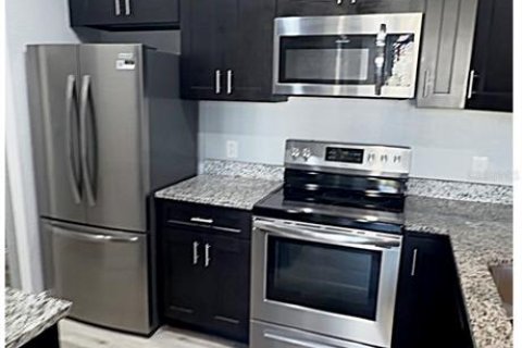 Copropriété à louer à Maitland, Floride: 4 chambres, 127.46 m2 № 2419301 - photo 4