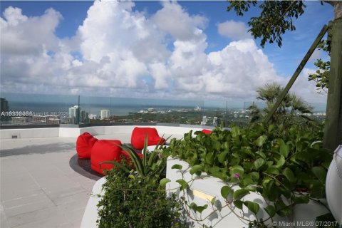 Купить кондоминиум в Майами, Флорида 1 спальня, 63.55м2, № 2013741 - фото 14