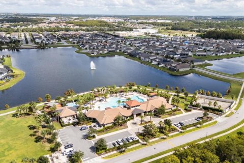 Villa ou maison à vendre à Kissimmee, Floride: 3 chambres, 158.49 m2 № 2142578 - photo 29